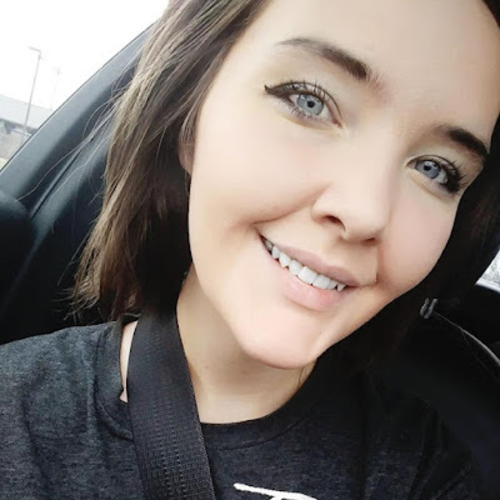 Meet your Posher, Brittani